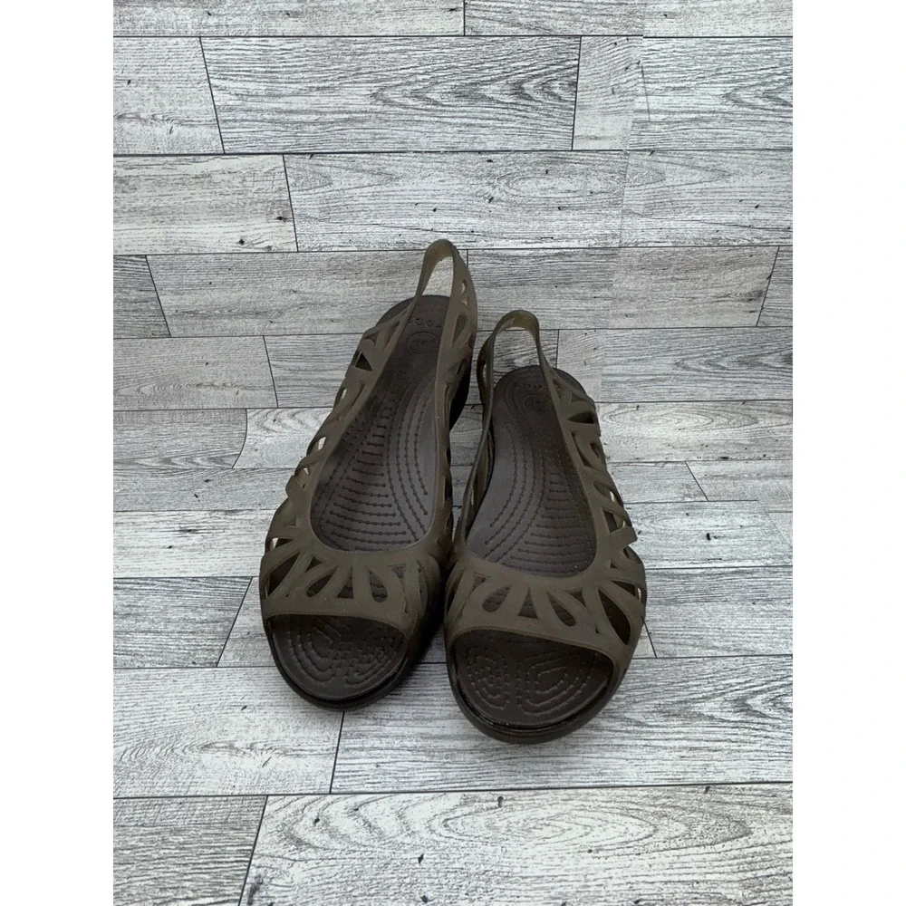 Crocs Adrina III Mini Wedge Espresso Brown Floral Cut Out Sandals Women Sz 8